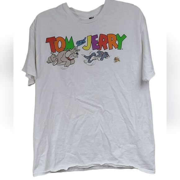 Retro Tom & Jerry Famous Cat Mouse Comedy Adventure White Graphic Tee Pop Art - Picture 1 of 4